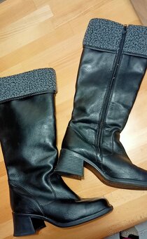 nové dámské kožené kozačky - nenošené - 2