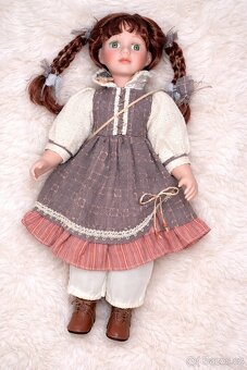 Sada porcelanovych panenek - 2