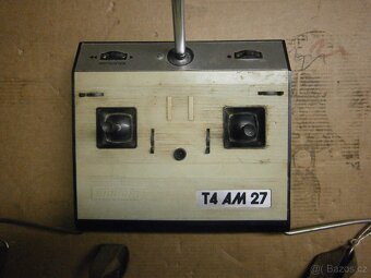 Modelářská RC vysílačka - 2