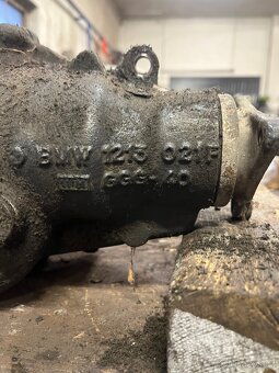 Přední diferenciál BMW E34 525ix - 2