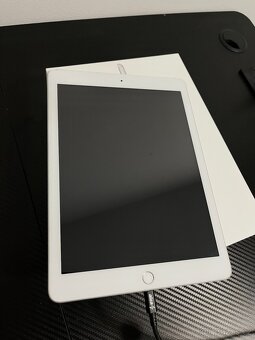 iPad 6. gen 32GB - 2