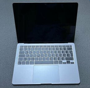 MacBook Air 13" / M1 8 CPU i GPU / SSD 256GB - 2