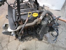 Motor převodovka Opel Agila 1,0 12V 43kW Z10XE - 2