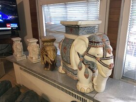 stádo keramických slonů - 2
