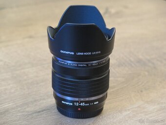 Olympus M.ZUIKO ED 12-45 mm f/4 PRO - 2