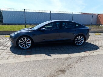 Tesla 3 Performance - 2
