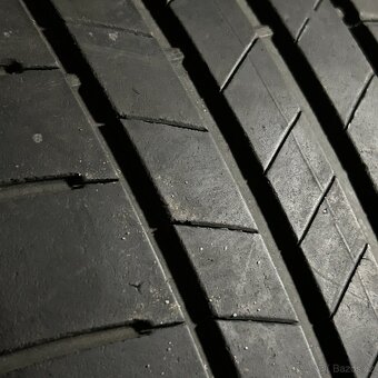 Letní pneu 235/45 R18 94W Bridgestone 4mm - 2