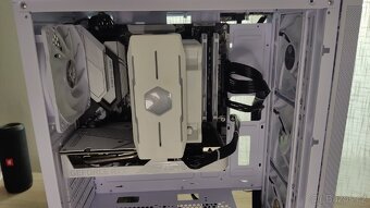 💻 Bílý herní PC | Ryzen 5 5600 + RTX 3060Ti GDDR6X - 2