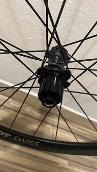 Kola DT Swiss A1800 30 db Spline - 2