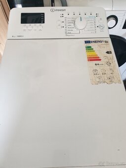Pračka Indesit - 2