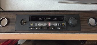 Prodám originální rádio pro GAZ 3102 VOLGA. - 2