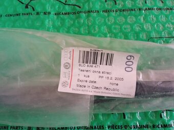 těsnění okna stírací LZ dveře vnitřní 6U0839471 - 2