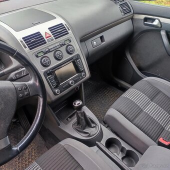 Volkswagen Touran II 2.0 Tdi 103 KW FREESTYLE r.2010 222tkm - 2