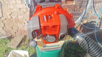 Zádový fukar Husqvarna 350 BT - 2