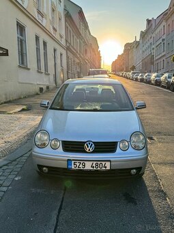 Volkswagen Polo - 2