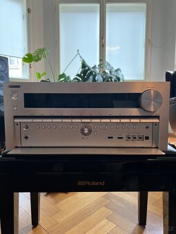 ONKYO TX-NR809 – stříbrný – špičkový AV receiver - 2