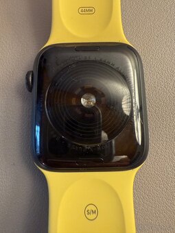 Apple Watch SE 1. Generace - 2
