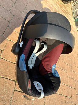 Dětská autosedačka Cybex Gold Aton 5 Ferrari se základnou - 2