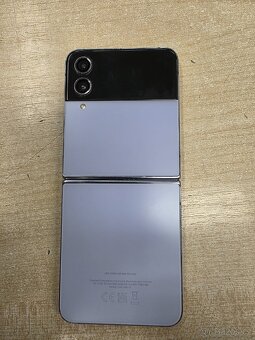 Samsung Galaxy Z flip 4, 8/128GB - 2