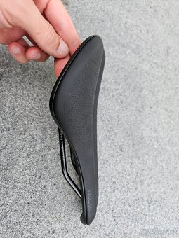 Sedlo Bontrager Aeolus Elite 143mm - 2