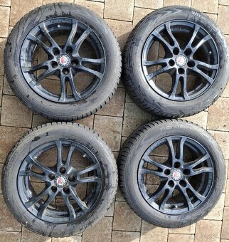 15" 5x100 6,5j et 38 alu 185/60r15 zimní sada - 2