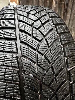 Pneu 235/50 r19 - 2