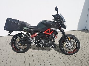 Aprilia Shiver 900 r.v.2019, nové v ČR, najeto jen 13.885 km - 2