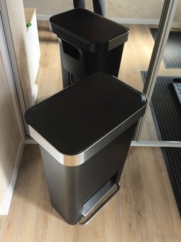 Odpadkový pedálový koš Simplehuman - 2