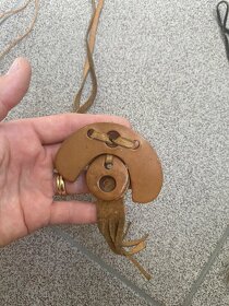 Mix bižuterie, přivedli z kůže, korálů… - 2