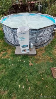 Bazén s příslušenstvím - 2