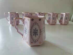 RŮŽOVÝ PORCELÁN - 2