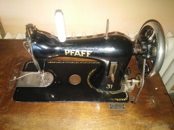 Šicí stroj - 2