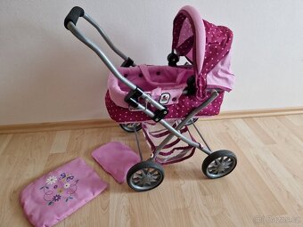 Kočárek pro panenky značky BINO - 2