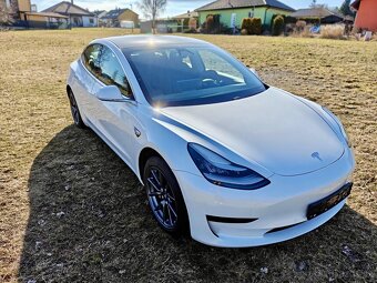 Tesla 3, 2019 Standard range plus - 2