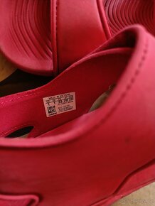 Červené sandály adidas velikost 32 - 2