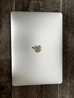 MacBook Air M1 (2020) - 2