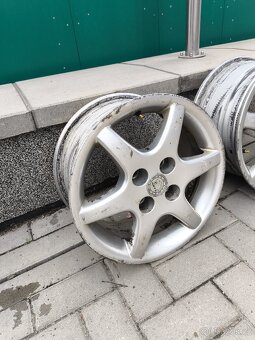 ALU kola Dotz R15 - 2