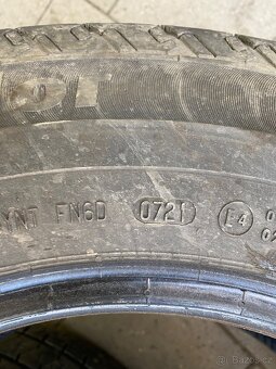 215 70 R15 C letni - 2