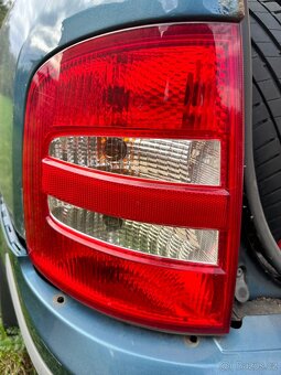 Zadní světlo levé Škoda Fabia Combi 2003 1.4i - 2