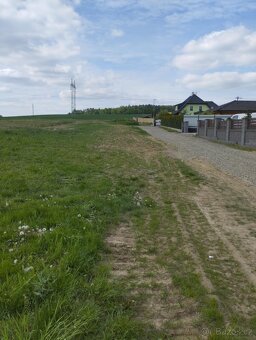 4 stavební parcely v obci Kondrac u Vlašimi ( středoč. kraj) - 2
