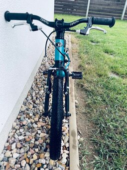Ultra lehké dětské MTB kolo KuBikes 16l - 2
