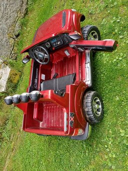 Dětské elektrické autíčko - Ranger - 2