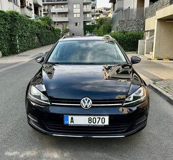 Volkswagen Golf VII Combi Highline - 2