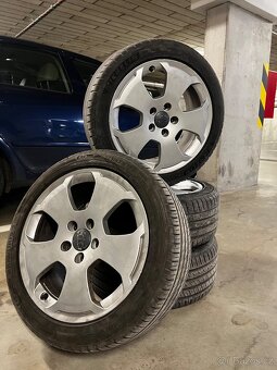 LETNÍ SADA: Orig. AUDI 5X112 + 225/45 R17 8mm - 2