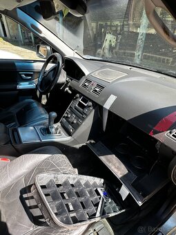 Prodej náhradních dílů volvo xc90 - 2