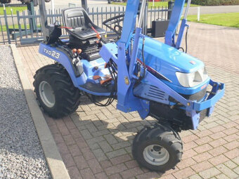 Traktor Iseki TXG23 4wd HST - 2