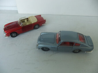 Dinky Toys: ASTON MARTIN vyborny,zbierkovy 100% stav - 2
