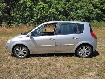 Renault Megane Scénic 1,9 dCi 96kw rok 2006 nová STK - 2