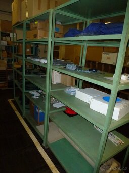 regál - 2