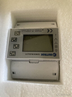 Growatt SPH10000TL3 BH-UP 3PH hybridní invertor s úložištěm - 2